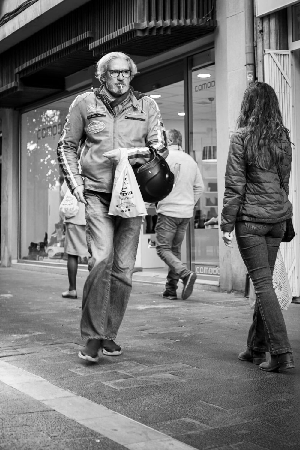 Valencia Street 121623 003